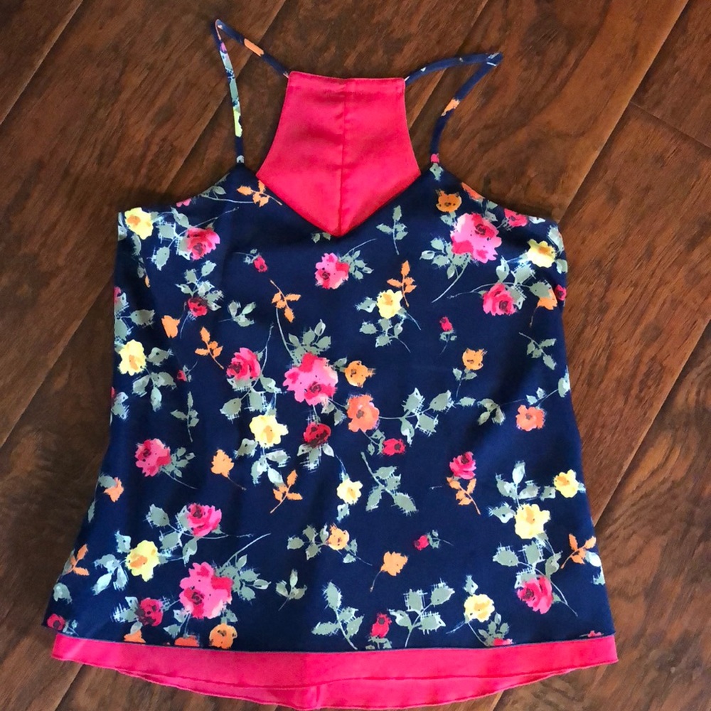 Reversible tank
